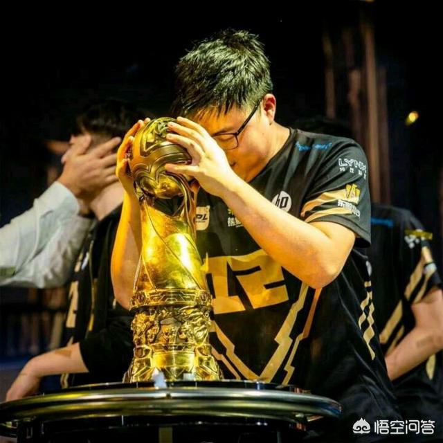 uzi之后,走A怪、iboy、杰克辣舞、司马老贼,谁会成为下一个“小狗”？有何依据？