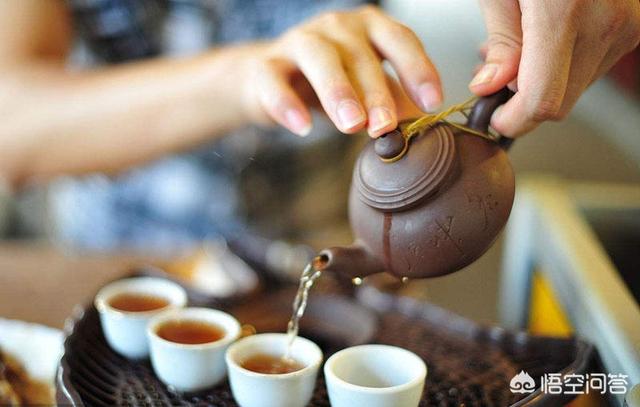冲泡绿茶时，需要注意什么？