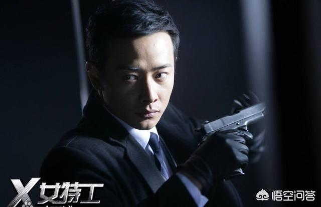 胖子行动队:包贝尔执导《胖子行动队》，中国电影导演没有“门槛”吗？