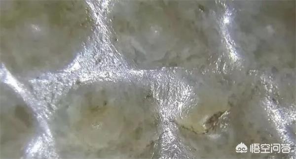 老物件玉石鉴定,一个老物件，帮忙鉴定一下，谢谢各位大神？