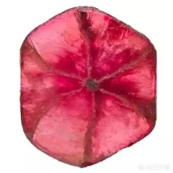 鸽血红草莓晶,尖晶石和红宝石怎么区分？