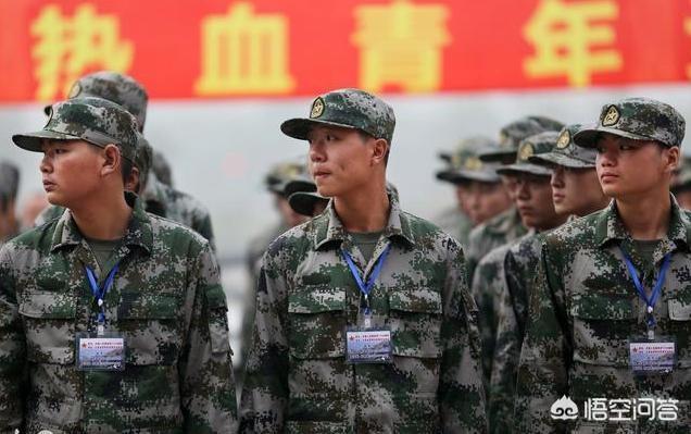 怎么才可以上武警学校，在校大学生入伍，分到武警，可以考军校吗对视力有什么要求