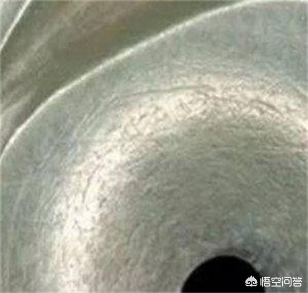 老物件玉石鉴定,一个老物件，帮忙鉴定一下，谢谢各位大神？