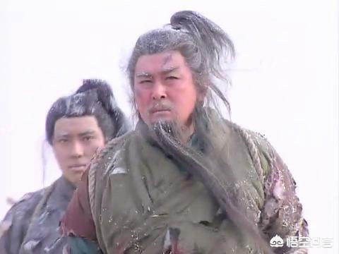 历史上,关羽北伐襄樊时,为什么会留下糜芳、傅士仁这样的三流将军守大本营？