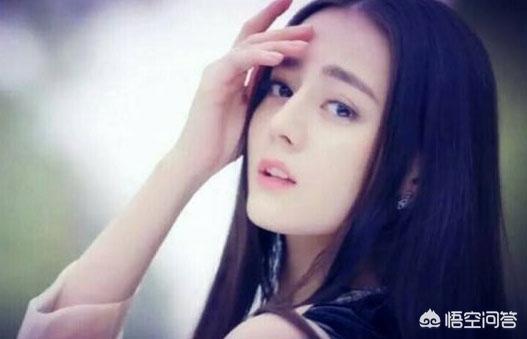 女明星素颜对比照:你觉得哪些女明星即使素颜也依旧好看？