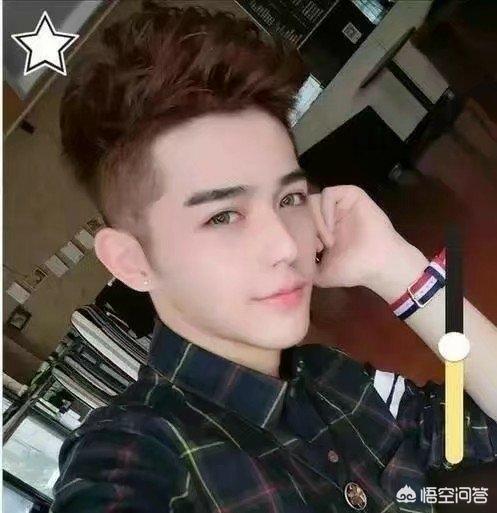 有些理发店为何爱给男生剪“两边剃短”的发型？