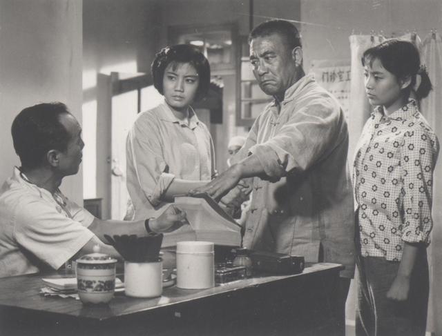 电影演员李秀明:八十年代的演员高英、李秀明、吴海燕和张力维她们的近况如何