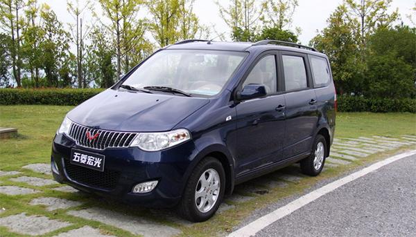 柳州宝骏电动汽车试用，去广西柳州买五菱宝骏汽车是不是优惠大一点？