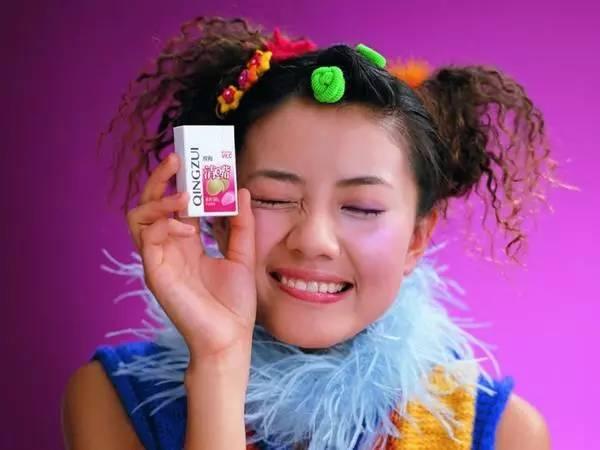 汪东城代言卫生巾:明星都代言过哪些奇葩东西？