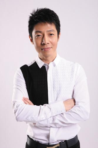 电视台主持人工资:在电视台上班工资待遇高吗？