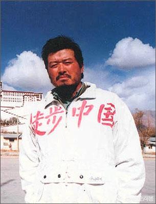 探险家余纯顺在罗布泊的意外身亡，隐藏着什么秘密？
