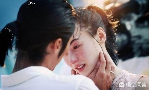 王菲比李亚鹏大几岁:王菲比谢霆锋大那么多，谢霆锋为什么会选择她？