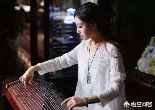 玉石戴了对身体有什么好处,经常佩戴水晶、玉器，对身体有什么好处？