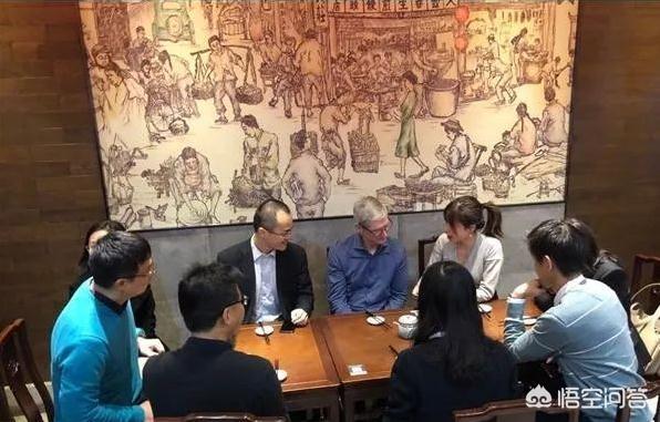 苹果老总:为什么办公室小白领很多喜欢苹果手机，反而老板买华为手机多点？
