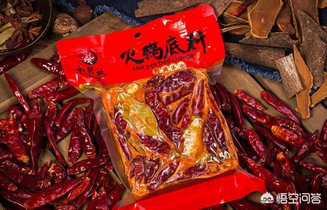 藏獒成火锅食材视频:正宗的毛血旺的食材除了鸭血和毛肚还有什么？
