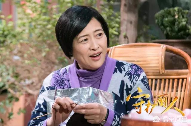 李琳前夫:本山传媒的王小利,不听师傅劝阻继续直播.大家怎么看？