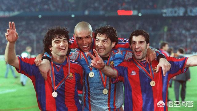 罗纳尔多为什么在巴萨只踢了一年就转回国米了呢？插图26