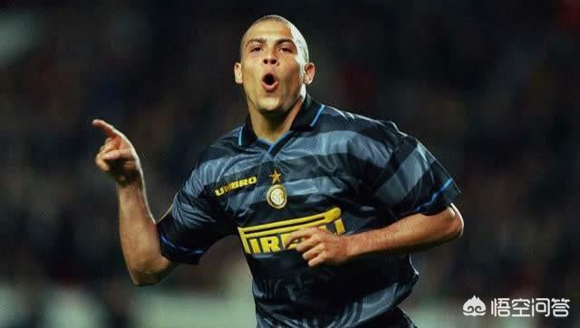 罗纳尔多为什么在巴萨只踢了一年就转回国米了呢？插图101