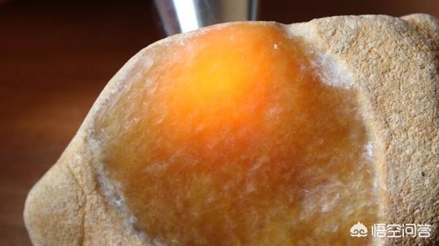 刀疤结翡翠场口特征,南齐小场区的场口及翡翠原石特征是什么？