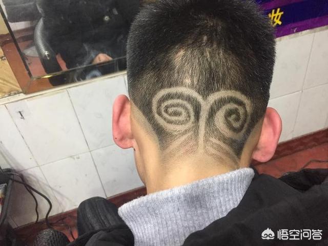 有没有什么适合高中生的发型可以推荐？