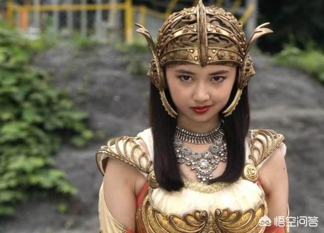 头条问答 - 奥特曼系列作品中,有哪些女性角色让你印象深刻?(5个回答)