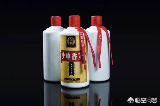  中国人喝白酒为啥喜欢酱香型，酱香型白酒为什么会有独特的香气