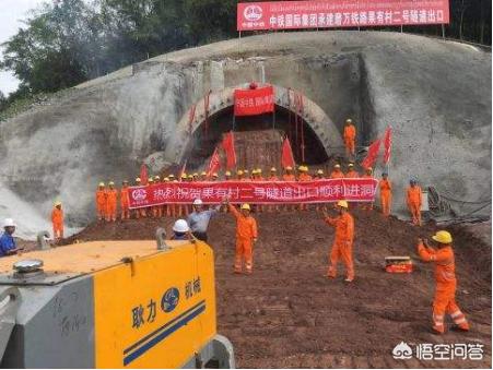 昆明至景洪高铁什么时候建成通车？