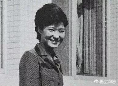 从朴槿惠的下场来看,你认为选上总统和做个好总统哪个更难？