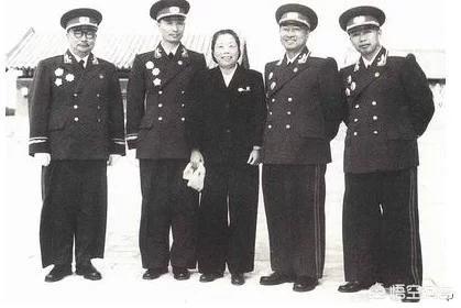 中国历史上出了哪些姓陈的伟人？:中共早期领导人 第2张