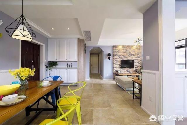 鞋柜放在入户门哪侧好,开门就是客餐厅，鞋柜如何摆？