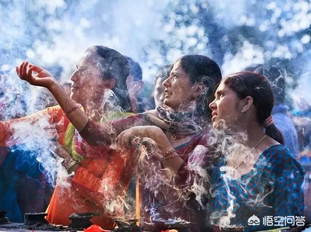 拍摄大光圈风景全身人像时,怎样设置光圈？