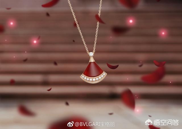 七夕节送什么礼物最讨女生欢心？