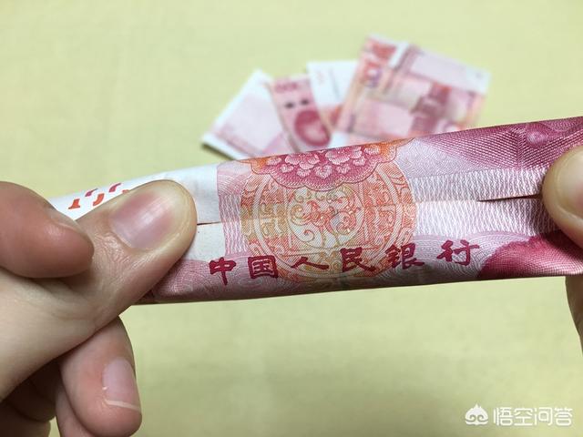 鉴别真假的方法,该怎样鉴别蚕丝的真假呢？