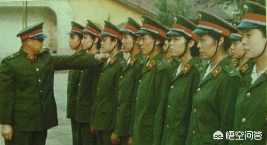 85式军服是中国军队统一装备时间最短的军服,为何仅仅使用了3年时间？