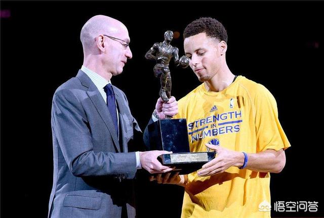 假如姚明和库里同时参加选秀谁会成为状元