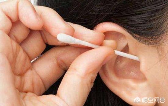 头条问答 耳朵里面总是痒是怎么回事 290个回答