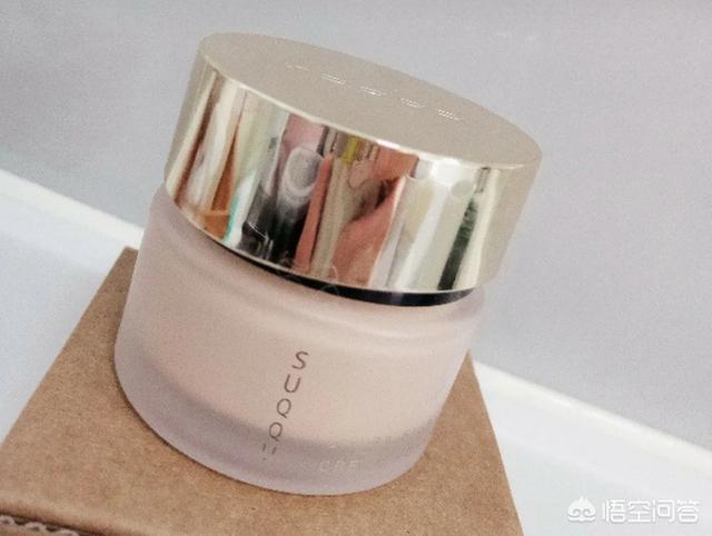 给好用的粉底液排名,前十名你觉得是哪些？