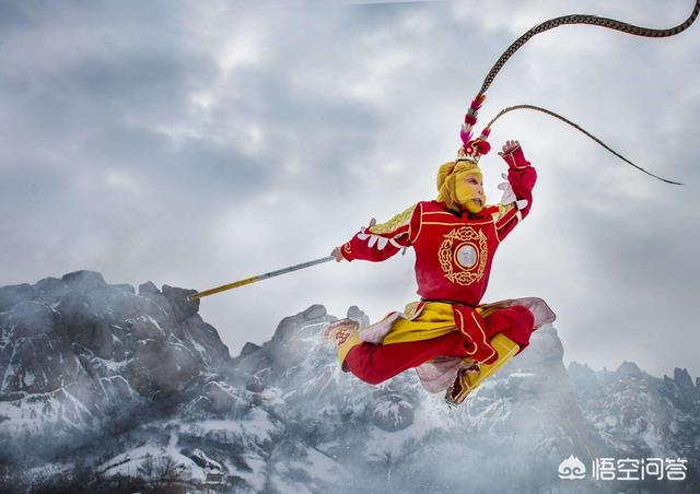 大家看西游记第一回中美猴王离开花果山寻找神仙学艺山中千百只猴子