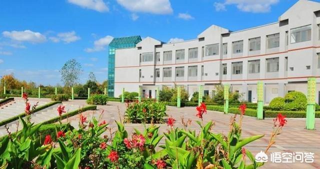 潍坊市工业学校灵异事件:山东潍坊的高等院校怎么样？哪几所大学比较有名？