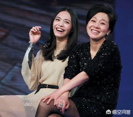 闫妮图片:闫妮逆生长成女神，减肥后大妈变少女，你怎么看