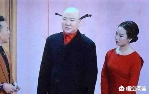 整蛊男朋友灵异事件:有哪些明星因错位而闹出笑话的照片？