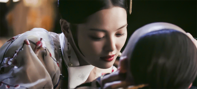 如懿传演员表:如何评价辛芷蕾在《如懿传》中塑造的角色嘉贵人辛芷蕾的演技如何