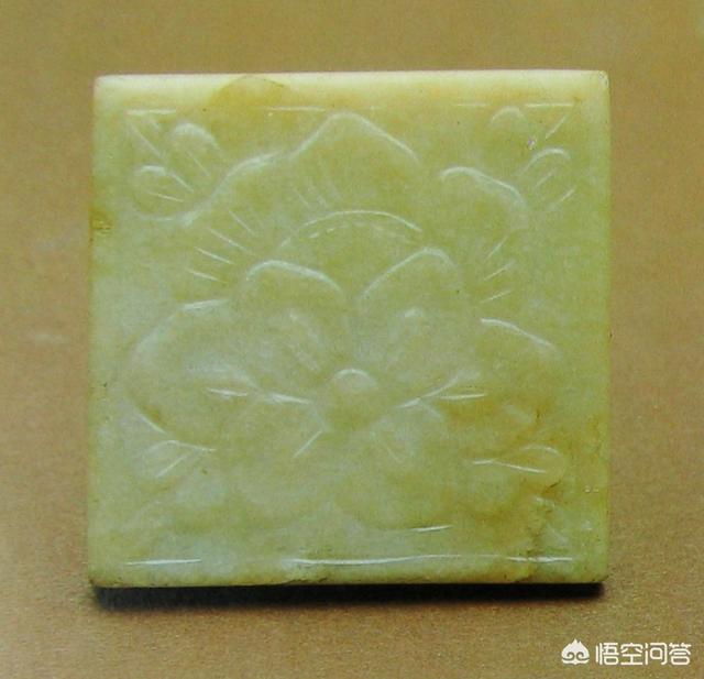 如何分辨玉石上的玉纹,你知道玉器上的纹饰有哪些吗？