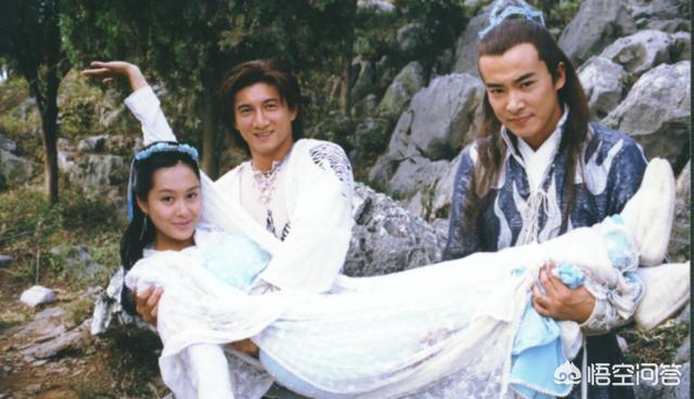 释小龙穆婷婷:金庸和古龙同为武侠小说作者，为何古龙的小说被影视界逐渐放弃？