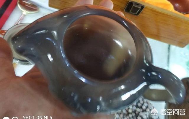 玉髓和翡翠的区别图片,冰种翡翠与玉髓有什么区别呢？