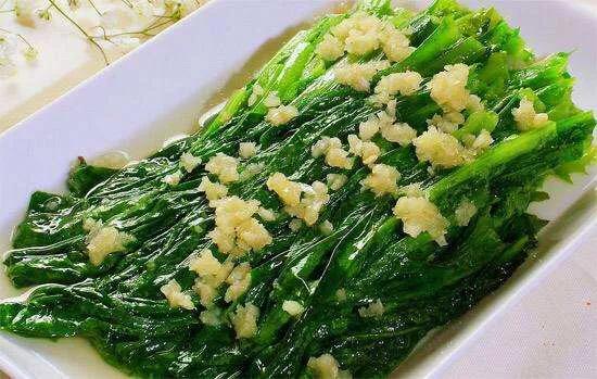 头条问答 - 大蒜什么时候放入锅中炒菜效果最好?(18个回答)