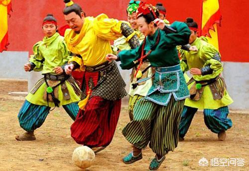 蹴鞠盛行于哪个朝代，足球究竟是不是源于中国宋朝时期的“蹴鞠”，有何依据？