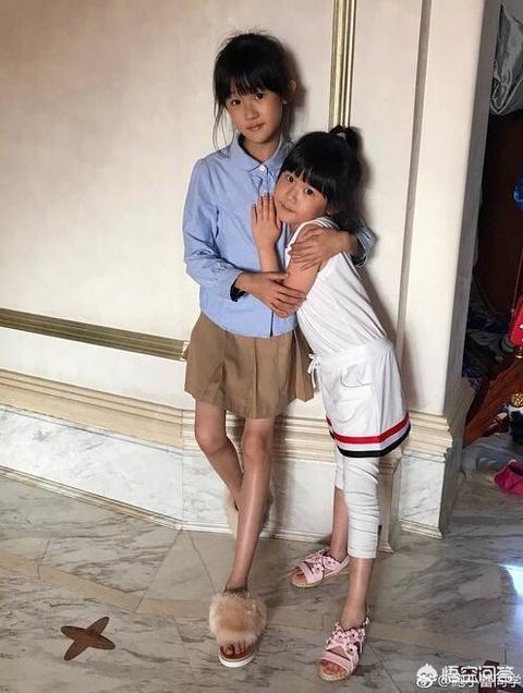 古巨基婚礼:焦恩俊罕见晒女儿长腿照，星二代谁的腿更长？