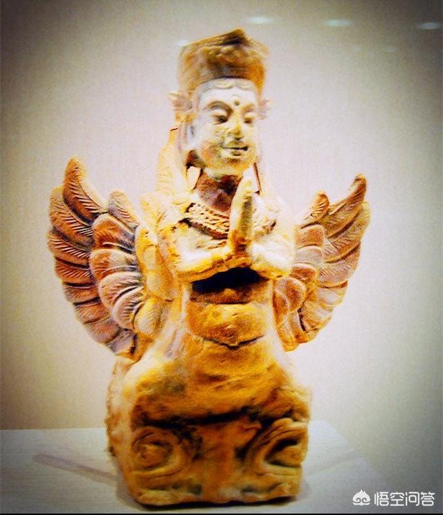万芙伽:古代建筑文化中，屋顶上带翅膀的小人为什么叫“嫔伽”？