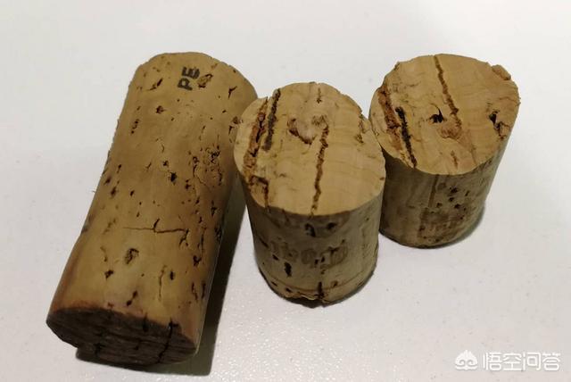 红酒木塞和铁盖的区别，为什么红酒总用软木塞密封，有什么优势可言